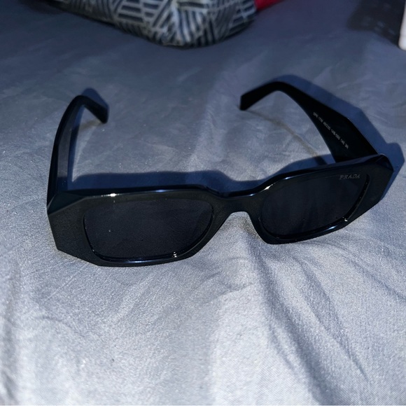 prada glasses - Picture 2 of 3